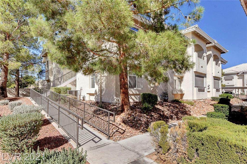 3320 Fort Apache Road - Photo 1