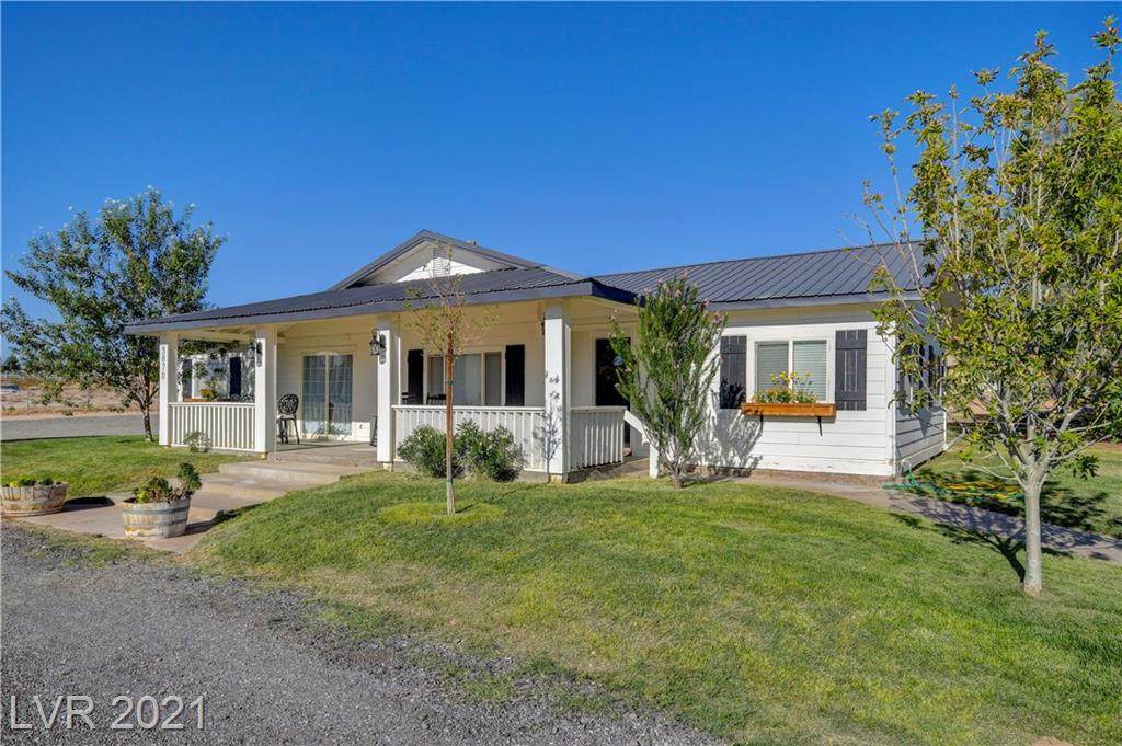 3870 Skyline Street - Photo 1