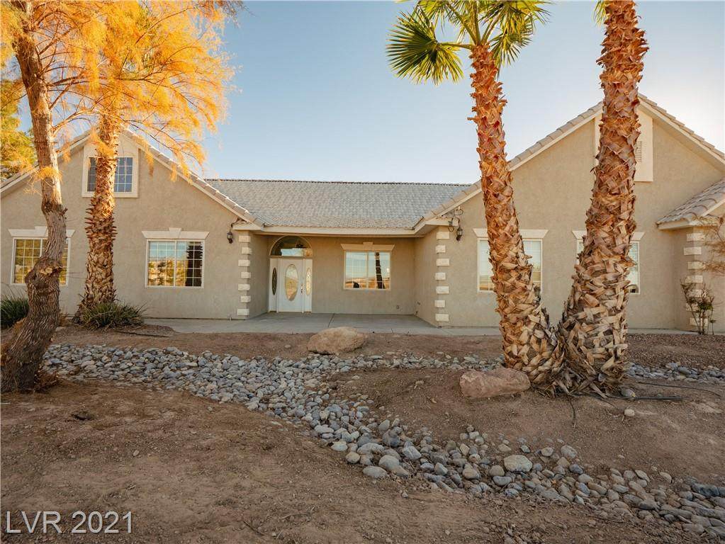 1381 China Street - Photo 1