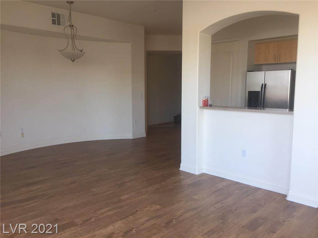 32 Serene Avenue - Photo 1