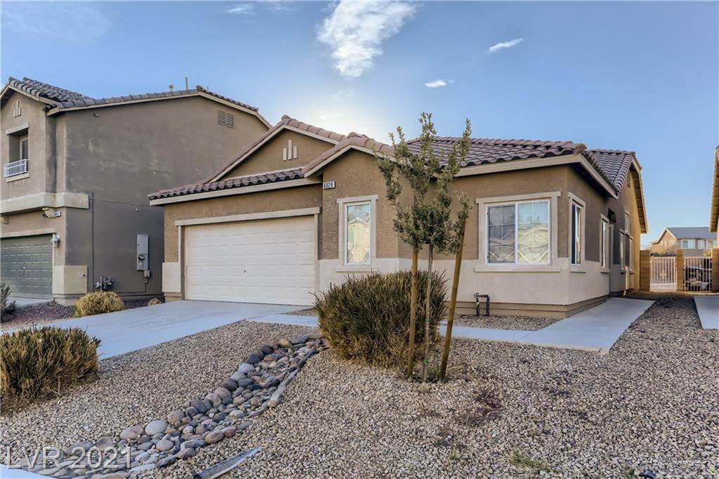 6029 Leaping Foal Street - Photo 1