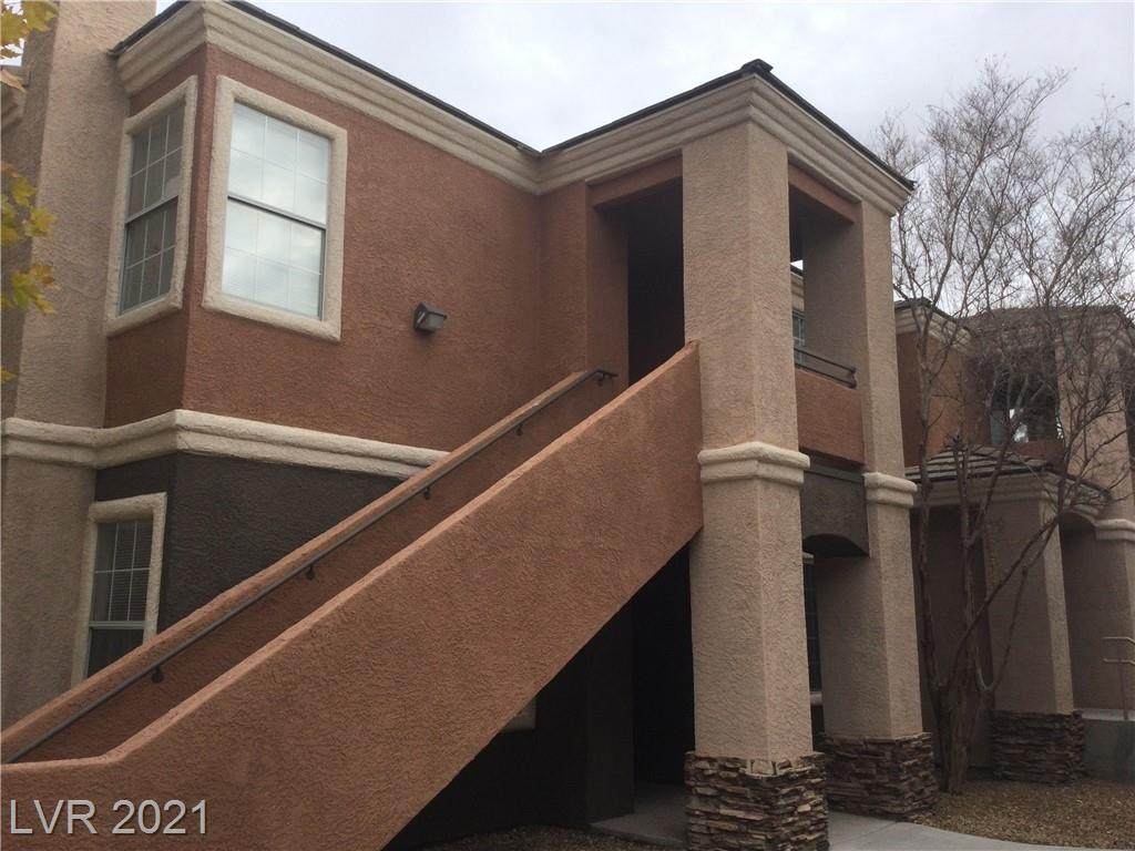 1405 Seward Street - Photo 1
