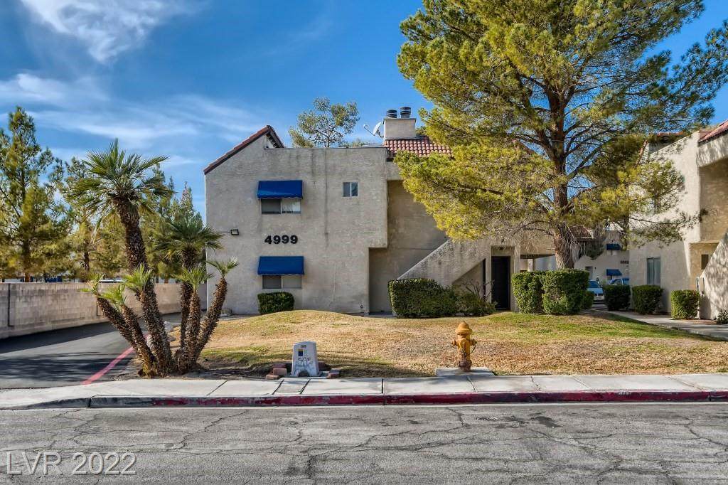 4999 Newport Cove Drive - Photo 1