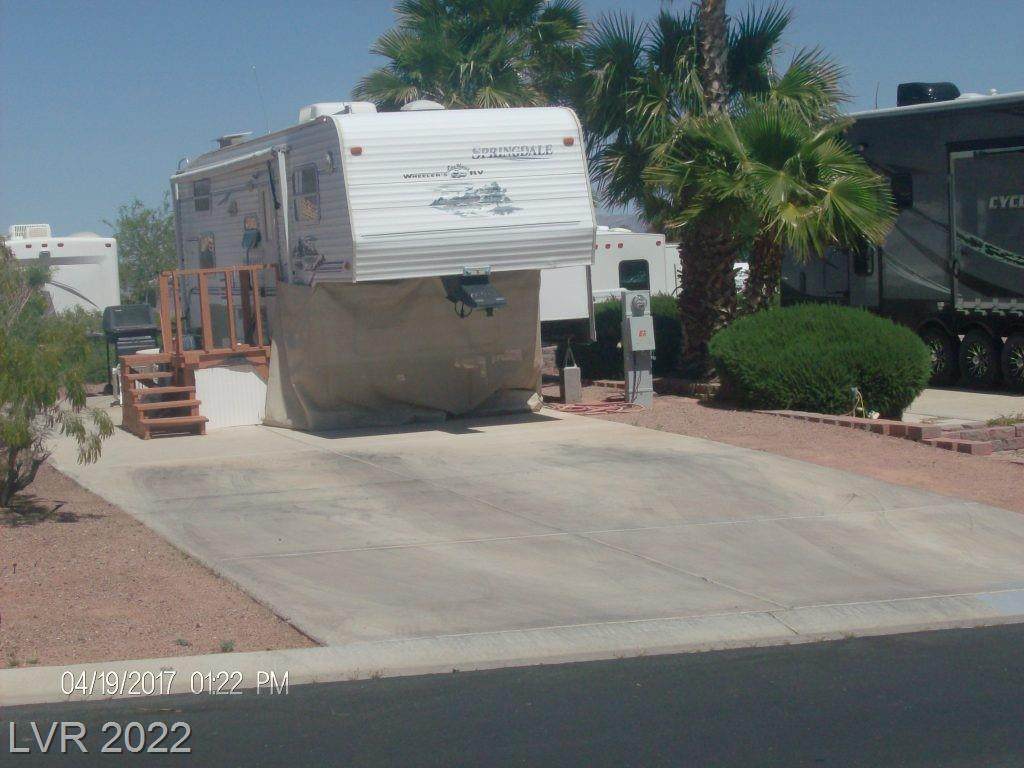 847 Robin Way - Photo 1