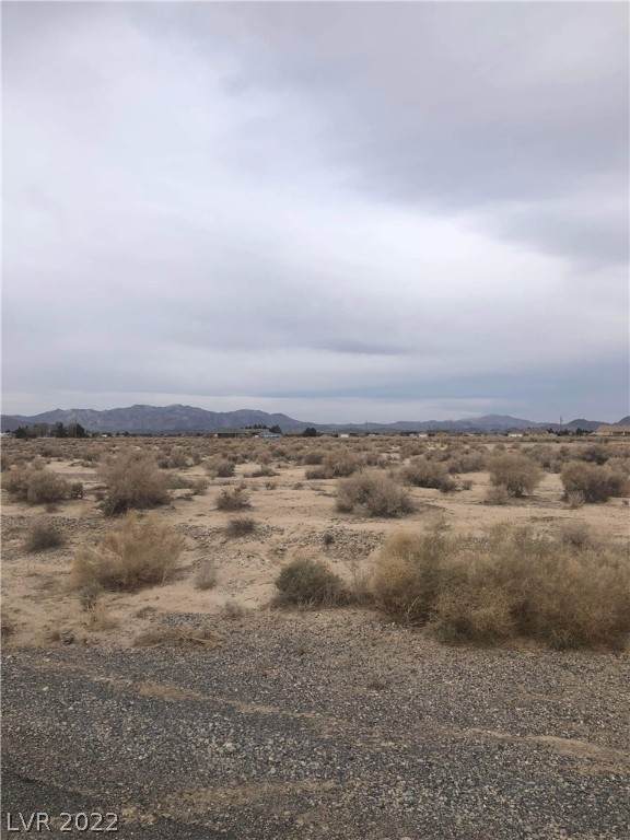 2640 Mariposa - Photo 1