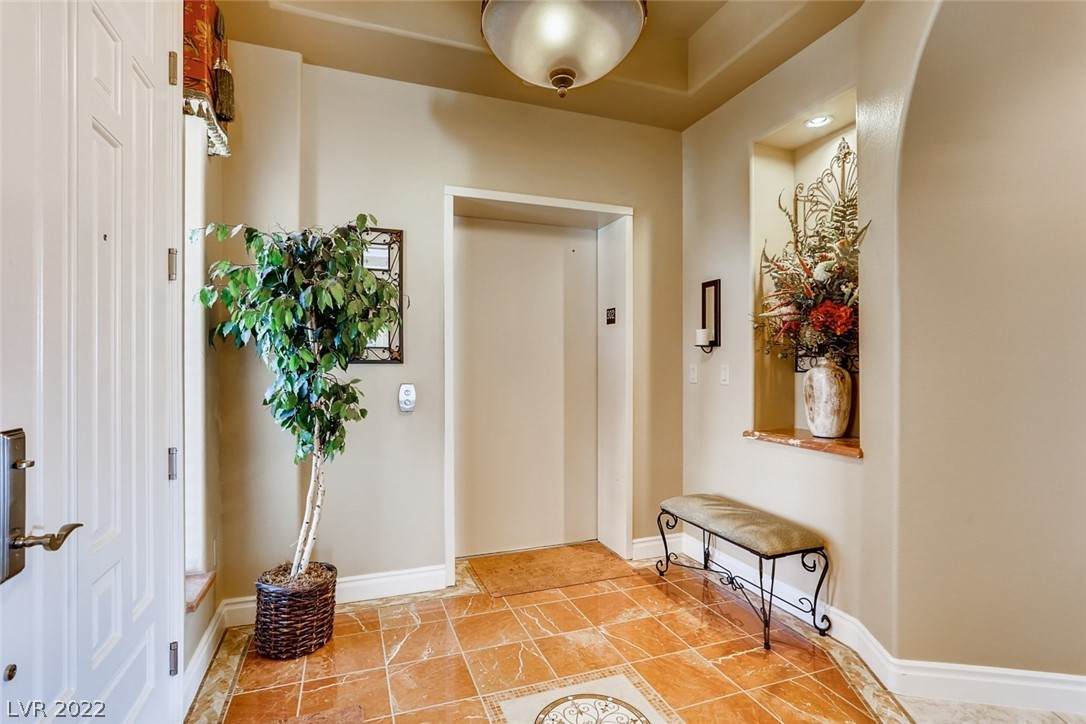 9205 Tesoras Drive - Photo 1