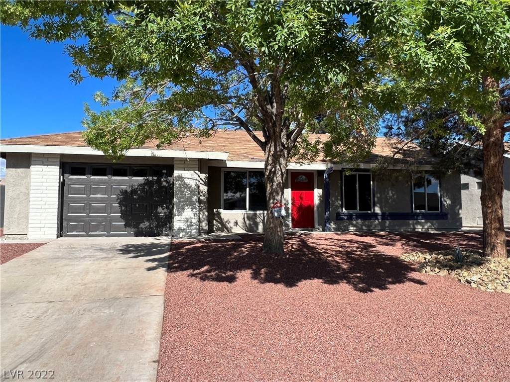 139 Romero Drive - Photo 1