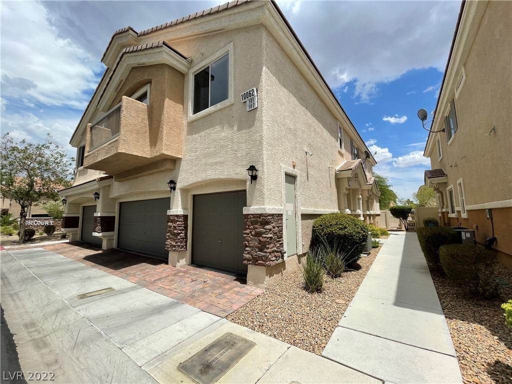 10062 Aspen Rose Street - Photo 1