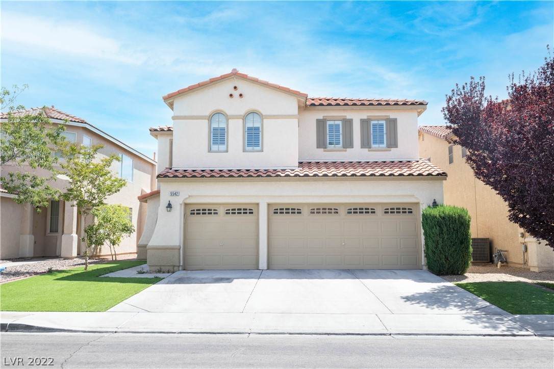 5542 Cresent Valley Street - Photo 1