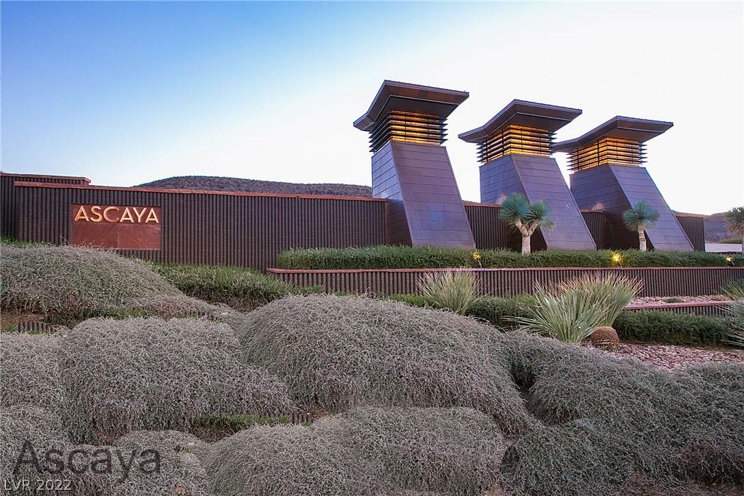 6 Chisel Crest Court - Photo 1