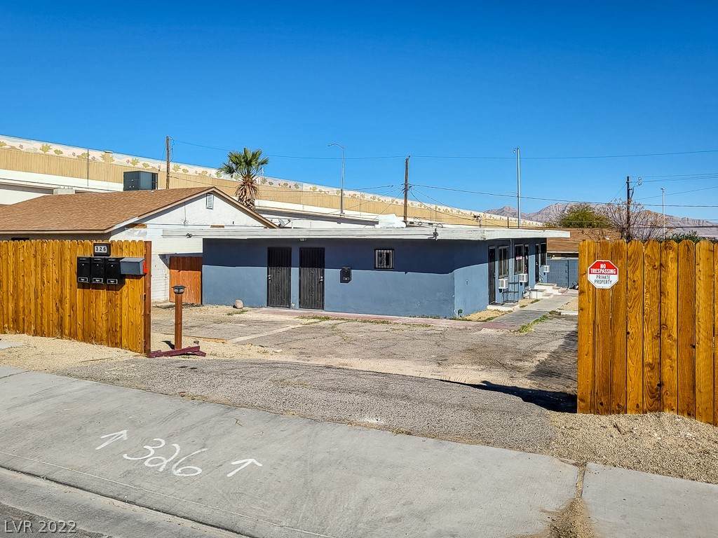 326 16th Street - Photo 1