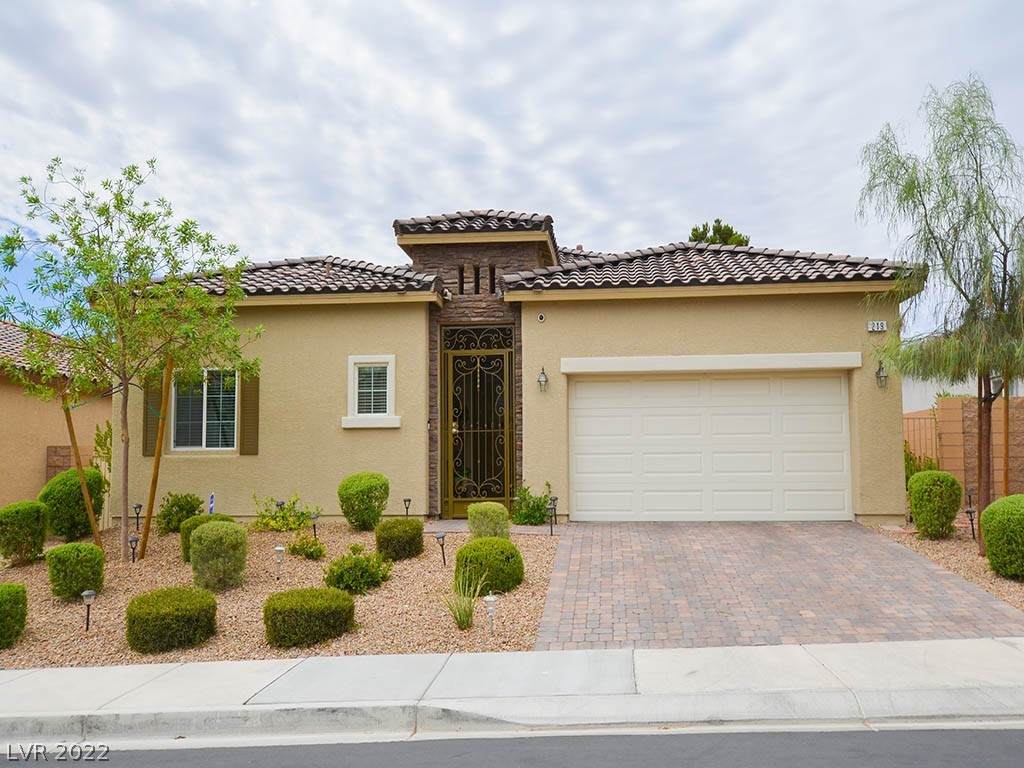 219 Denette Lane - Photo 1