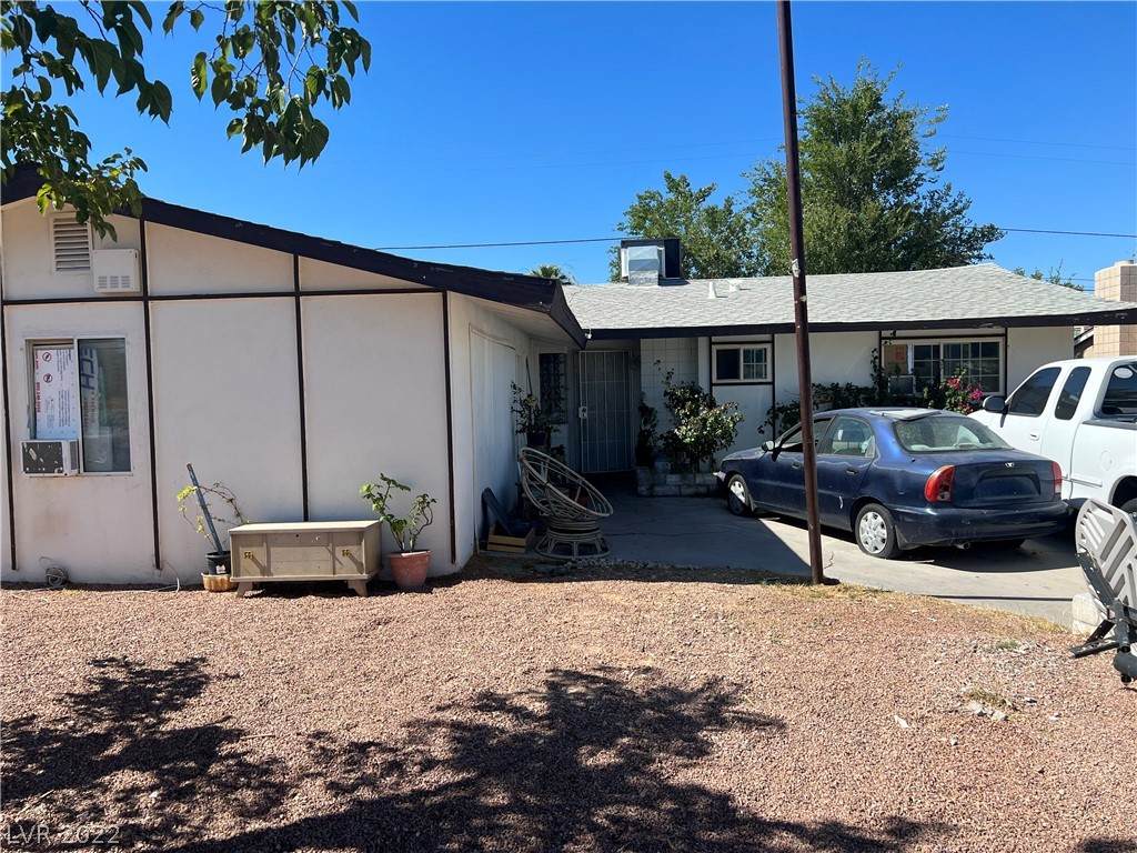 5904 Pebble Beach Boulevard - Photo 1