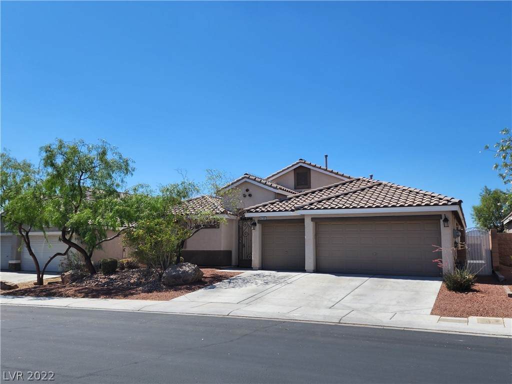 4709 Nantucket Clipper Drive - Photo 1