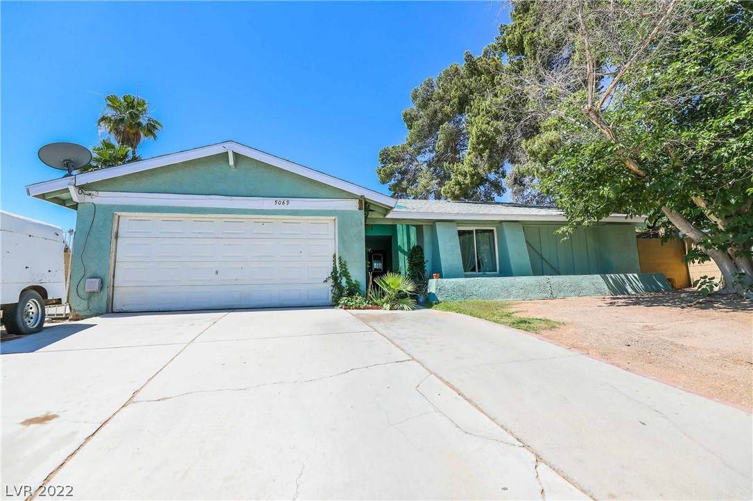 5069 Lancaster Drive - Photo 1
