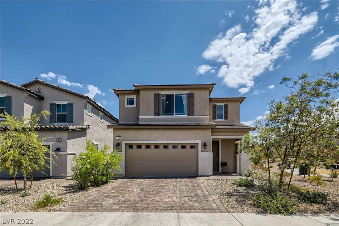 1023 Huckburn Avenue - Photo 1