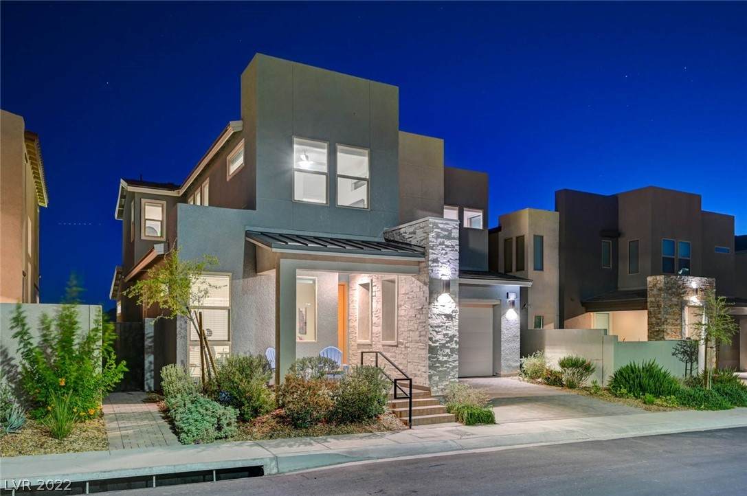 2653 Adesso Place - Photo 1