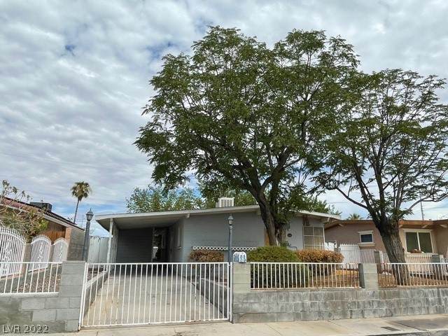 116 Princeton Street - Photo 1