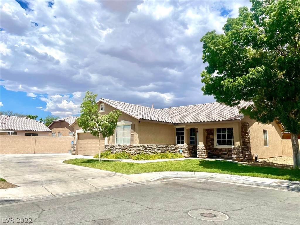 1272 Clifton Court - Photo 1