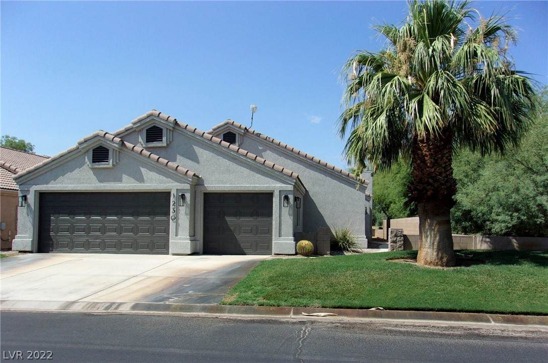 1230 Country Club Drive - Photo 1
