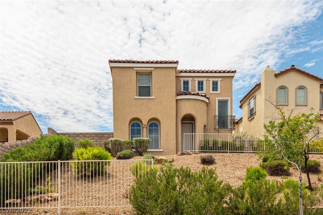 1016 Douglas Flat Place - Photo 1