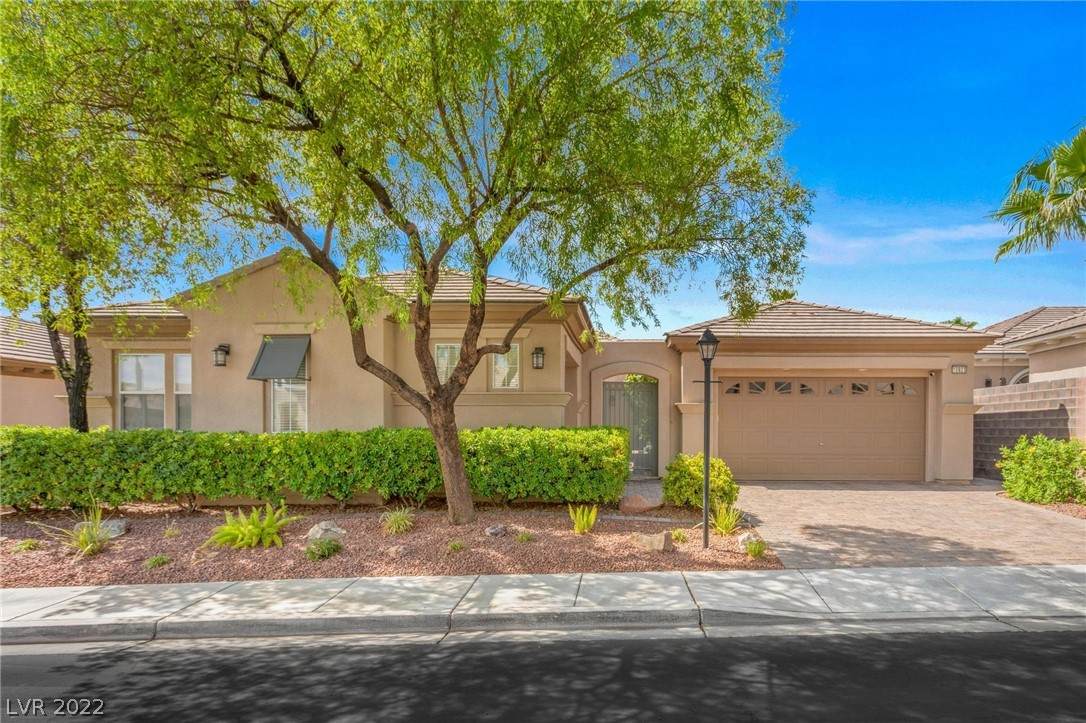 10823 Meadow Garden Court - Photo 1