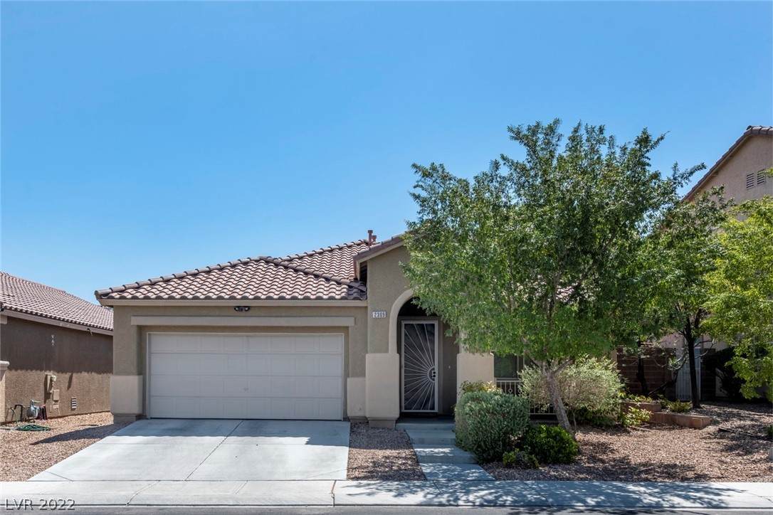 2309 Silvereye Drive - Photo 1