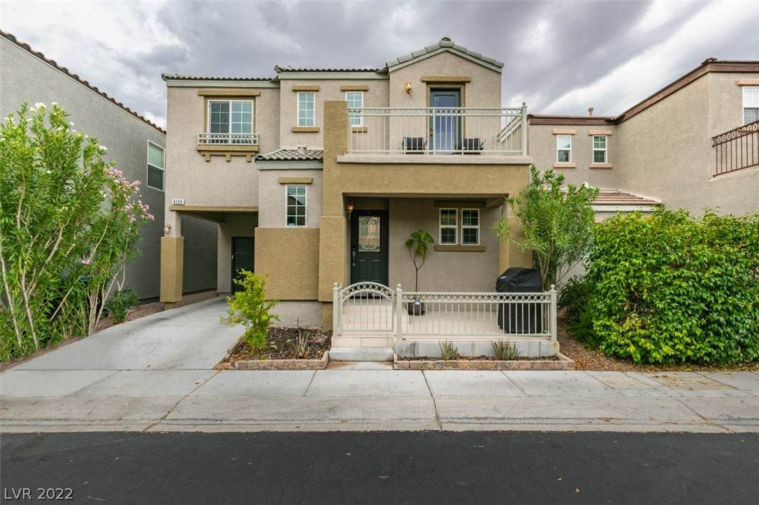 9129 Hilverson Avenue - Photo 1