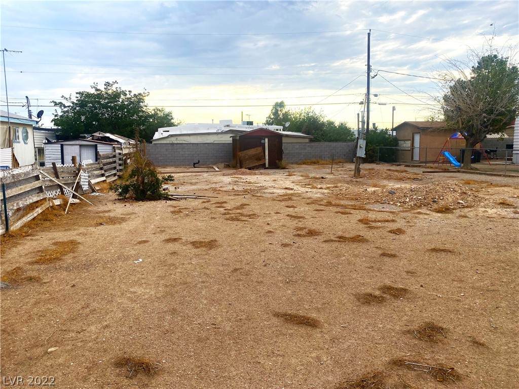 2245 Brenda Lane - Photo 1