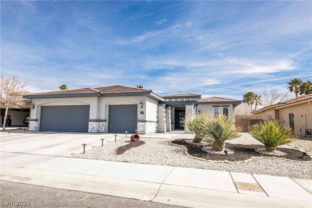 7712 Calm Waters Street - Photo 1