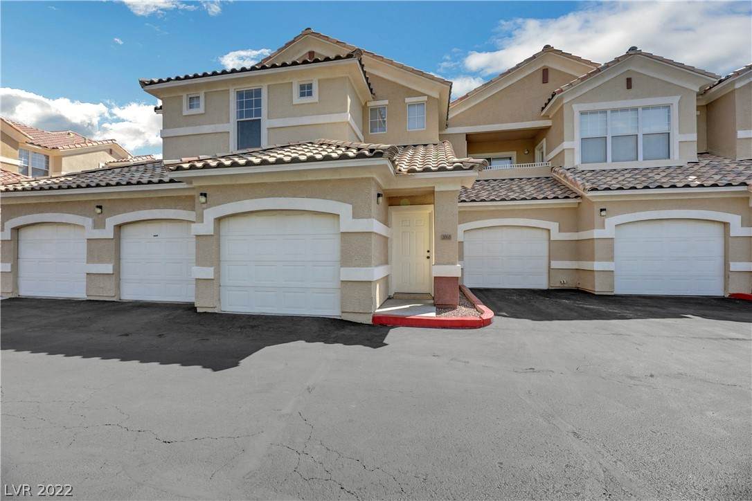 5855 Valley Drive - Photo 1