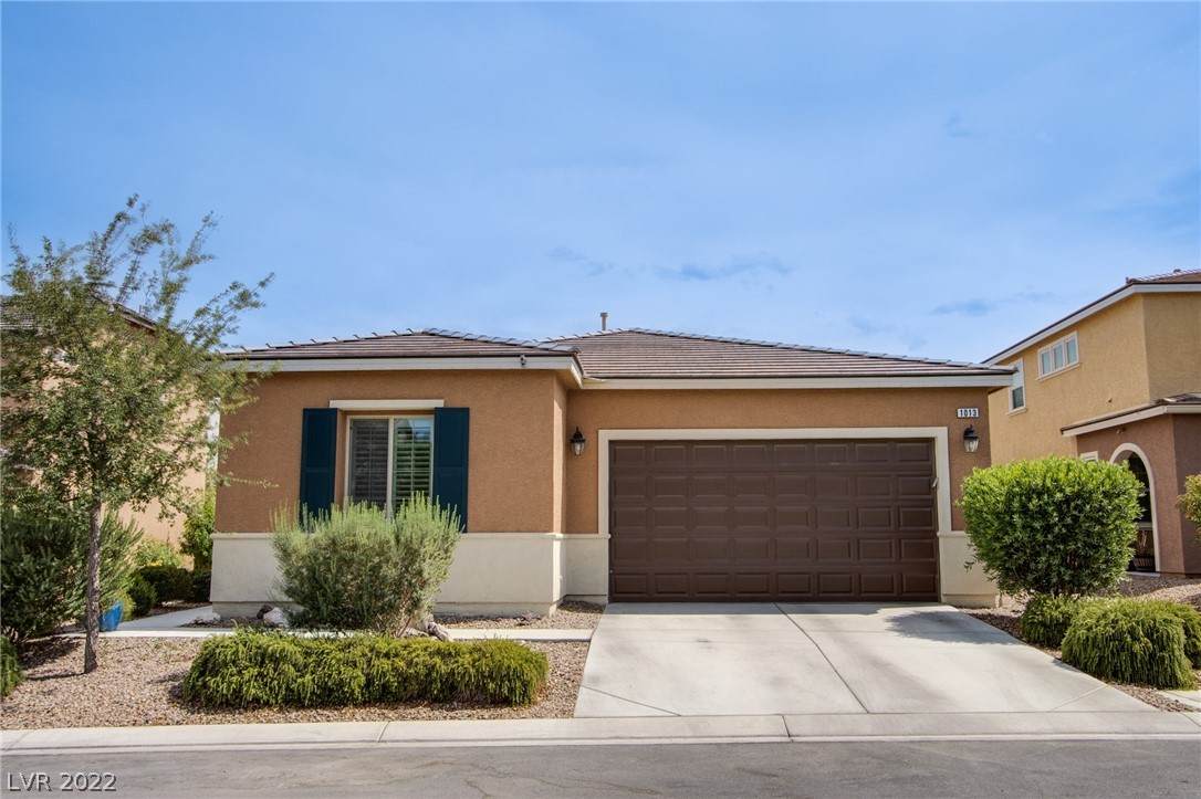 1013 Pine Vista Court - Photo 1