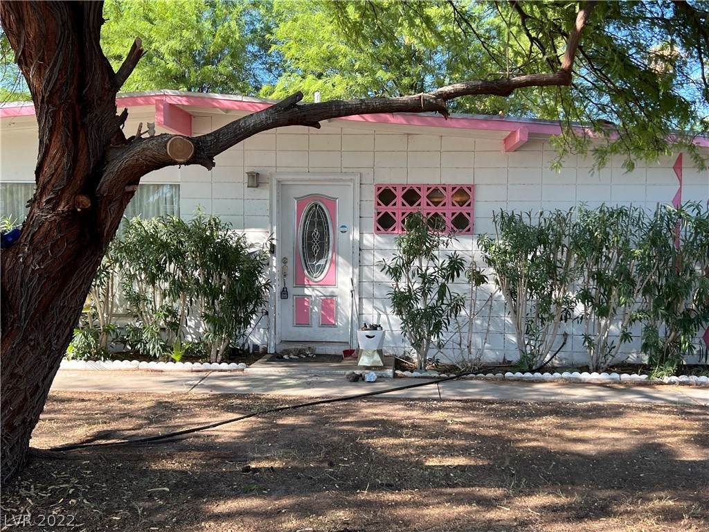 1920 Del Mar Avenue - Photo 1