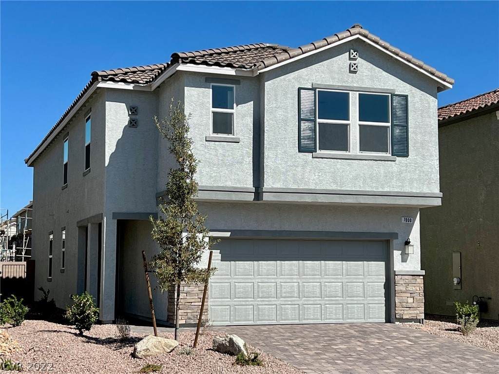7000 Sylmar Avenue - Photo 1
