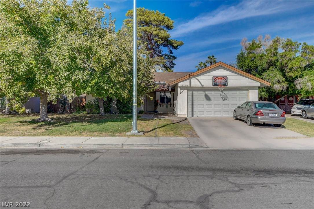 2917 Armin Avenue - Photo 1