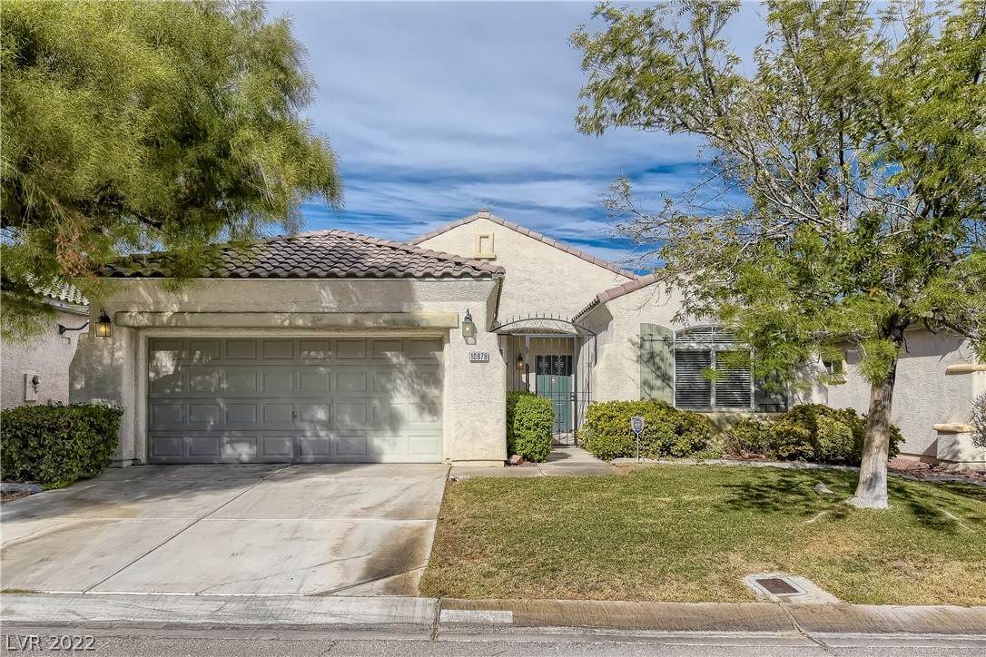 10878 Milbank Avenue - Photo 1