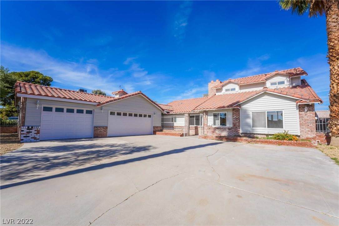 1300 Jackson Avenue - Photo 1