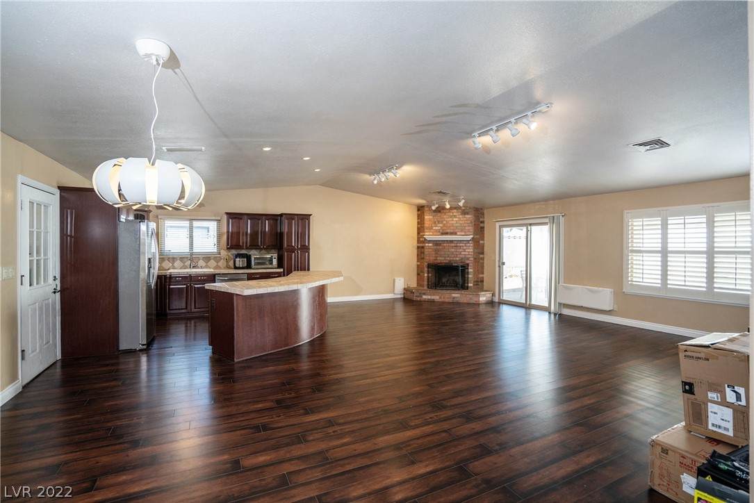 6254 Bullion Boulevard - Photo 1