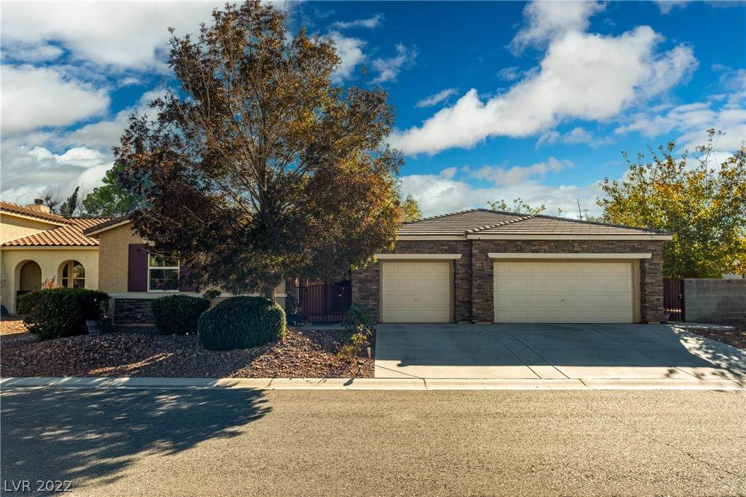 529 Mazelle Lane - Photo 1