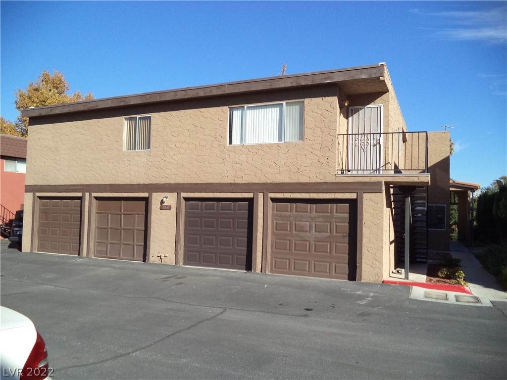 4670 Monterey Circle - Photo 1