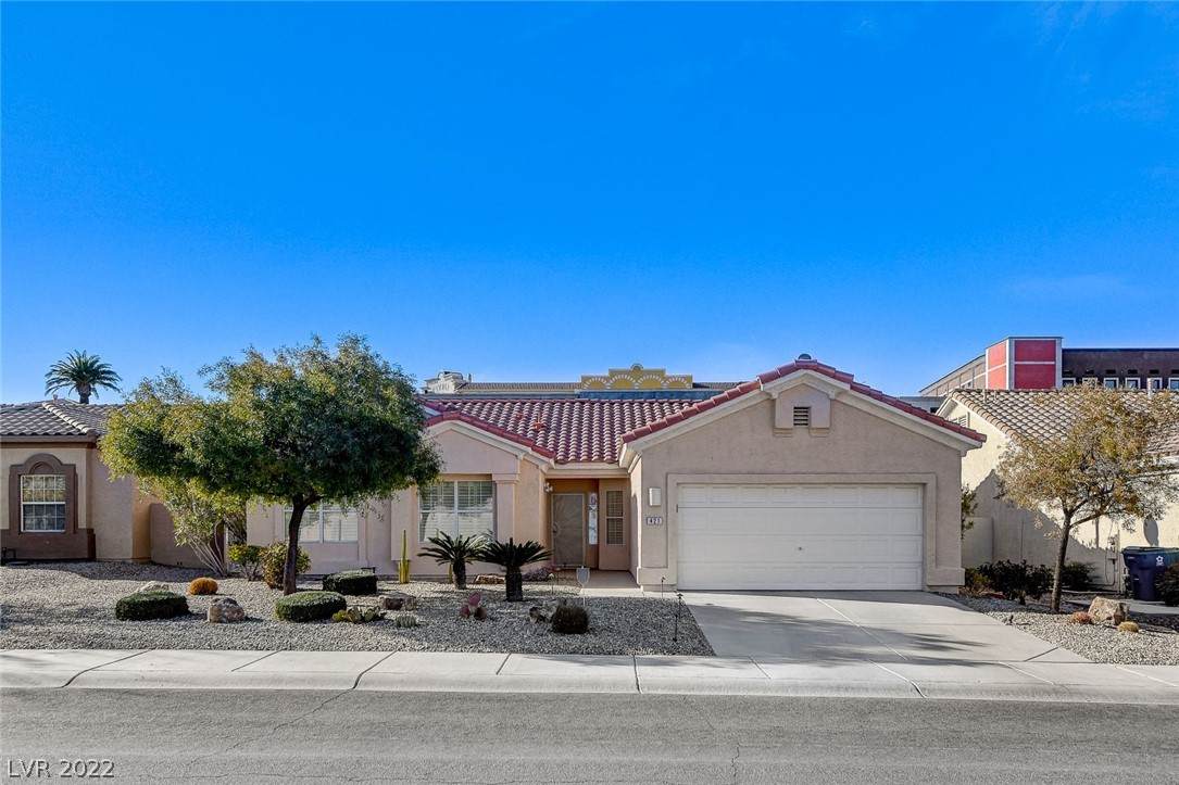 421 Obsidian Street - Photo 1