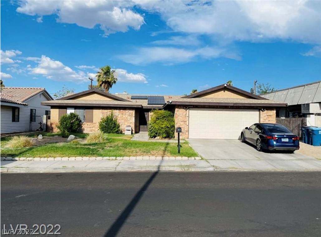 1616 Yellow Rose Street - Photo 1