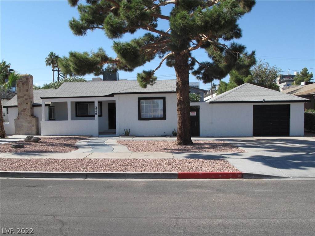 326 10th Street - Photo 1