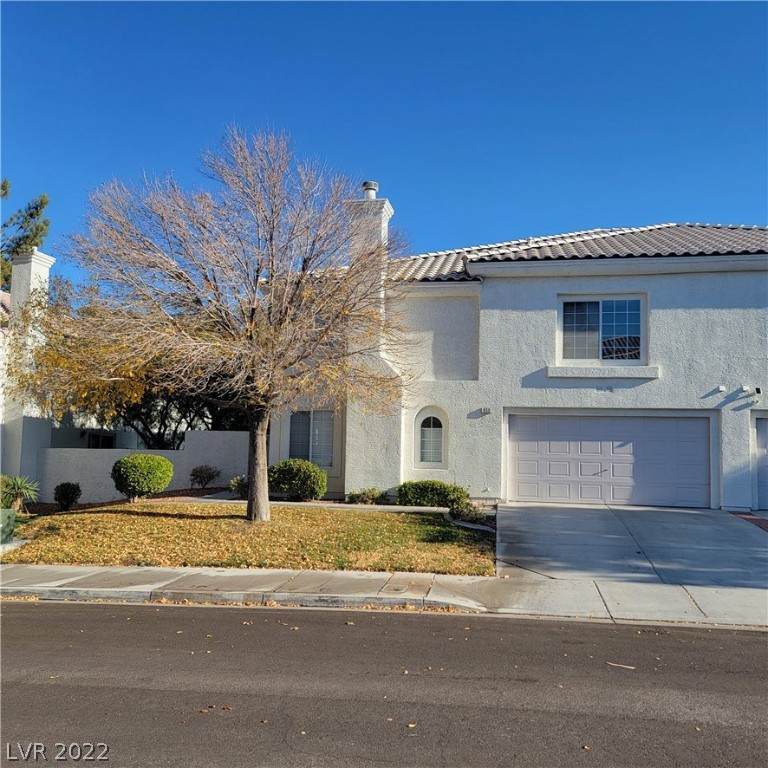 458 Rumford Place - Photo 1