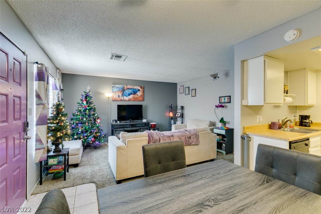 1887 Apricot Court - Photo 1