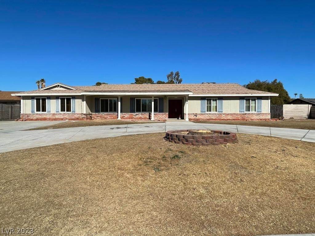 6810 Adobe Court - Photo 1