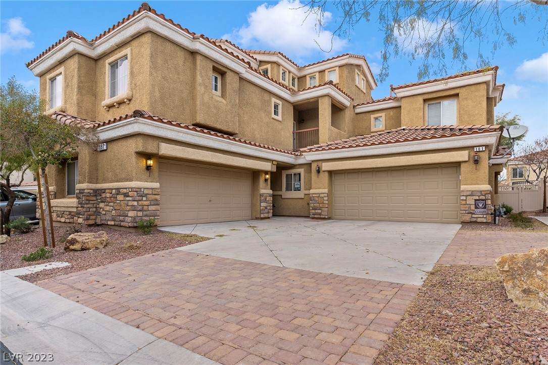 1091 Moonlit Oasis Lane - Photo 1