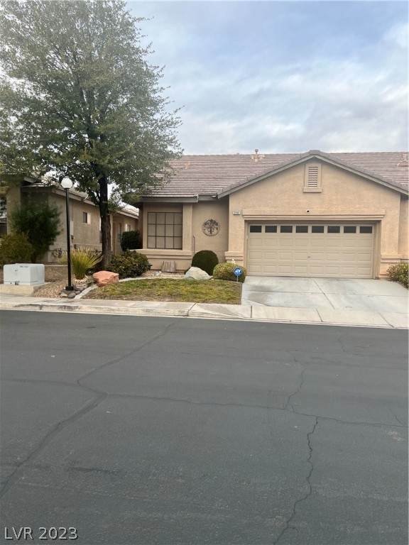 218 Kyland Cove Avenue - Photo 1