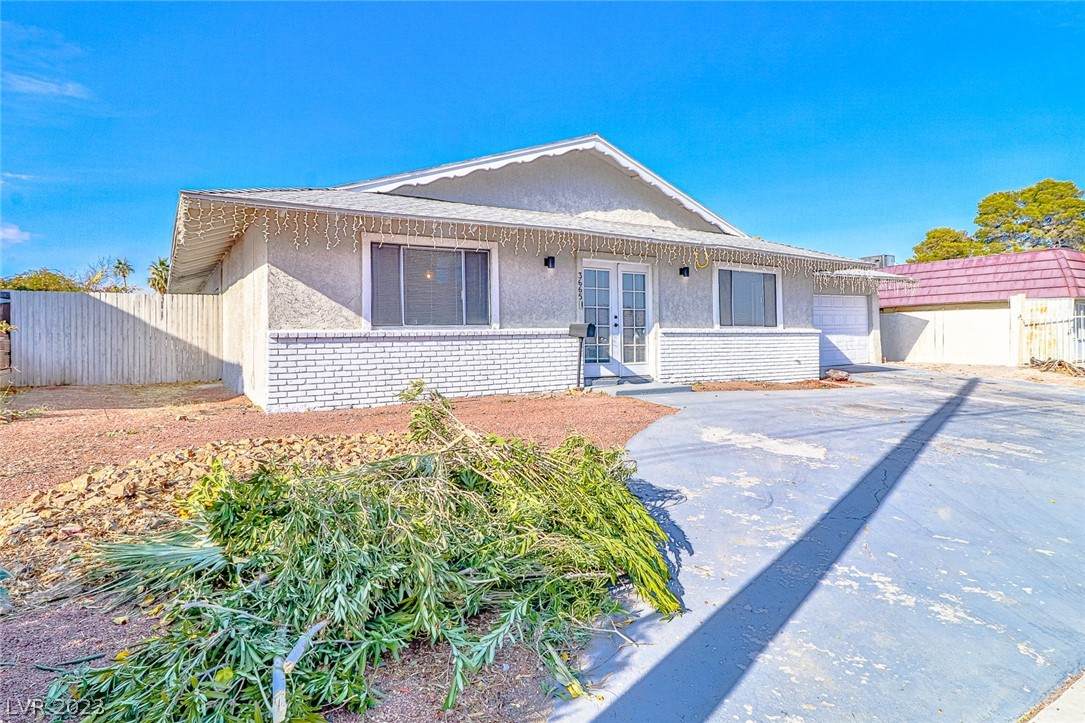 3665 Sandhill Road - Photo 1