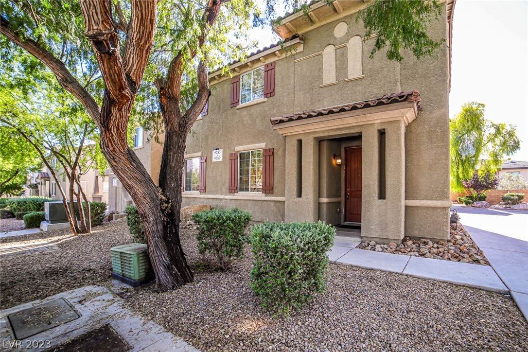 9785 Hanover Grove Avenue - Photo 1